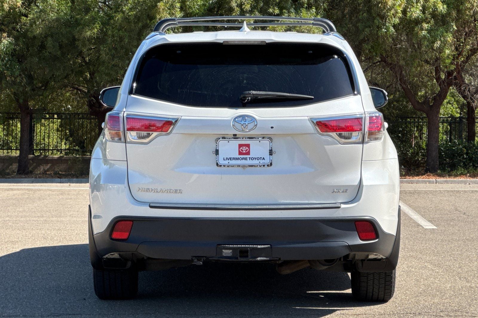 2016 Toyota Highlander — detail view