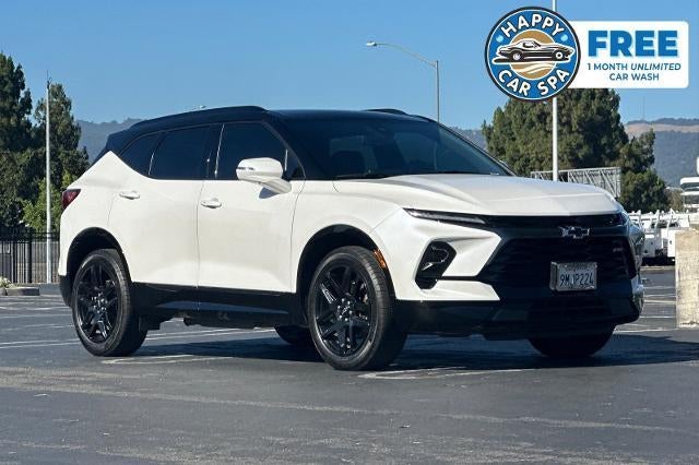 2023 Chevrolet Blazer RS in Iridescent Pearl Tricoat — front three-quarter view