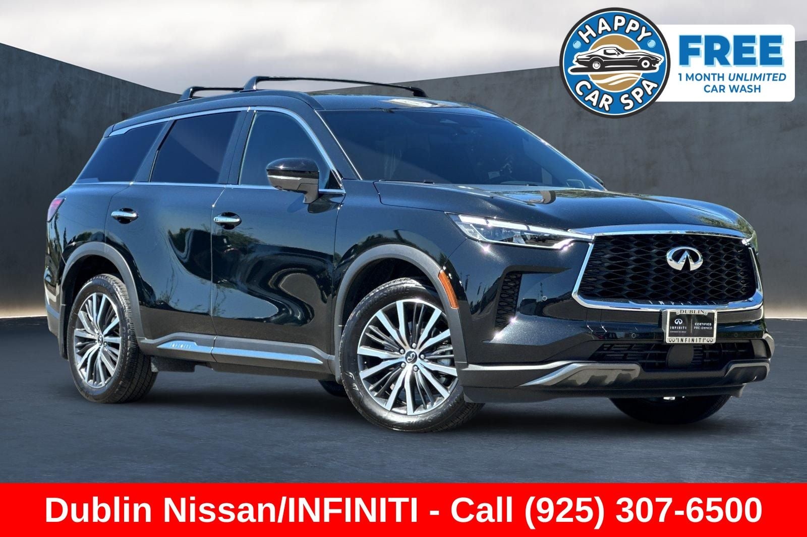 2025 INFINITI QX60 Autograph in Mineral Black — front three-quarter view