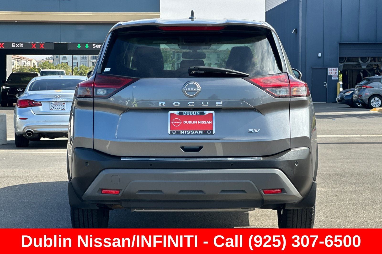 2023 Nissan Rogue — detail view
